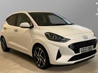 Used Hyundai i10 Premium 84 HP (61 kW) 2023 White Hatchback