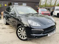 Used Porsche Cayenne 245 HP (180 kW) 2012 Black SUV