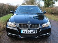 Begagnad BMW 320 Exclusive 2010 Svart Kombi