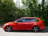 Used VW Golf VII R 310 HP (228 kW) 2017 Red Estate