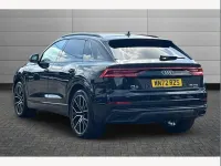 Begagnad Audi Q8 Black Edition 340 HK (250 kW) 2022 Svart SUV