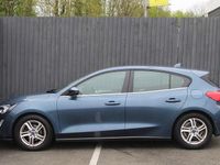 Used Ford Focus Zetec 125 HP (91 kW) 2021 Blue Hatchback
