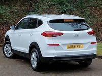 Used Hyundai Tucson SE 132 HP (97 kW) 2018 White SUV