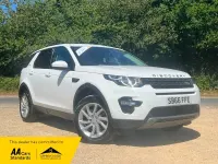 Used Land Rover Discovery 4 SE 2016 White SUV
