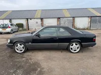 Used Mercedes E300 1989 Black Coupe
