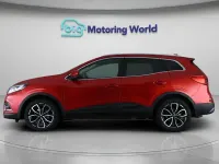 Usado Renault Kadjar Version S 140 CV (102 kW) 2022 Rojo SUV