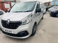 Used Renault Trafic Business 2015 Silver MPV