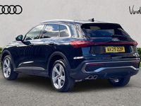 Używany Audi Q5 S-Line 204 KM (150 kW) 2025 Czarny SUV