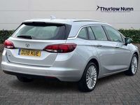 used Vauxhall Astra Sports Tourer 1.4i 16V Elite Nav 5dr