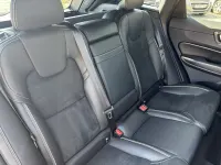 Used Volvo XC60 R-Design 187 HP (137 kW) 2018 Grey SUV