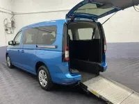 Used VW Caddy Maxi 112 HP (82 kW) 2022 Blue MPV