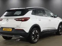 Used Vauxhall Grandland X Design Edition 2019 White SUV