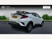 Used Toyota C-HR 122 HP (89 kW) 2022 White SUV