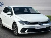Used VW Polo Life 95 HP (69 kW) 2023 White Hatchback