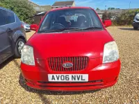 Used Kia Picanto LX 64 HP (47 kW) 2006 Red Hatchback