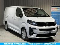 Used Vauxhall Vivaro 145 HP (106 kW) 2024 White MPV