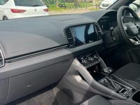 Gebraucht Skoda Karoq SportLine 150 PS (110 kW) 2026 Weiß SUV