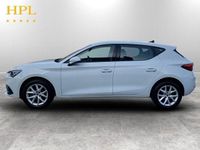 Begagnad Seat Leon SE 110 HK (80 kW) 2024 Vit Halvkombi