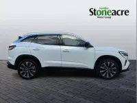 Used Renault Austral Techno 196 HP (144 kW) 2023 White SUV