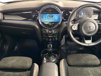 Usado Mini Cooper S Hatch 176 HP (129 kW) 2023 Vermelho Citadino