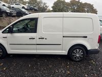 Used VW Caddy Maxi Startline 102 HP (75 kW) 2017 White MPV