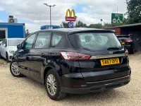 Usado Ford S-MAX Zetec 150 HP (110 kW) 2017 Preto Monovolume