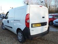 Used Fiat Doblò 105 HP (77 kW) 2015 White MPV