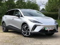 New MG MG4 EV 77 kW (105 HP) 2026 Silver Hatchback