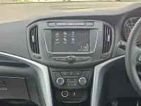 Used Vauxhall Zafira Tourer Design Edition 140 HP (102 kW) 2017 Red MPV