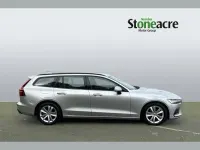 Used Volvo V60 Momentum 187 HP (137 kW) 2018 Silver Estate