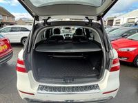 Used Mercedes ML250 AMG 204 HP (150 kW) 2013 White SUV