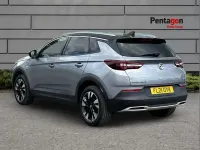 Usado Vauxhall Grandland X Edition 130 HP (95 kW) 2021 Cinzento SUV