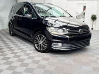 Begagnad VW Touran SEL 150 HK (110 kW) 2016 Svart Minibuss