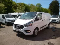 Used Ford Transit Custom Trend 105 HP (77 kW) 2019 White Van