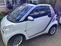 Used Smart ForTwo Cabrio Passion 2011 White Cabriolet