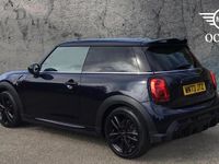 Usado Mini Cooper Hatch 134 CV (98 kW) 2023 Negro Utilitario