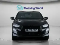 Second-hand Peugeot 208 GT 100 CP (73 kW) 2024 Negru Hatchback