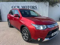 Used Mitsubishi Outlander 2014 Red SUV
