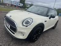 Used Mini Cooper D Hatch 116 HP (85 kW) 2018 White Hatchback