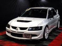 Used Mitsubishi Lancer 2014 White Sedan