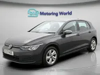 Begagnad VW Golf VII Life 150 HK (110 kW) 2021 Grå Halvkombi