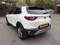 Used Kia Stonic GT-Line S 118 HP (86 kW) 2021 White SUV
