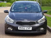Usado Kia Ceed 2012 Prateado Citadino