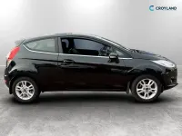 Used Ford Fiesta Zetec 100 HP (73 kW) 2015 Black Hatchback