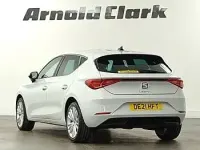 Used Seat Leon SE Dynamic 110 HP (80 kW) 2021 White Hatchback