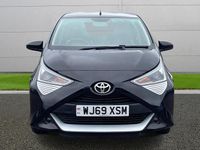 Used Toyota Aygo X-play 72 HP (52 kW) 2019 Black Hatchback