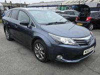 Used Toyota Avensis 126 HP (92 kW) 2013 Blue Estate