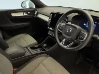 Used Volvo XC40 Core 163 HP (119 kW) 2024 Blue SUV