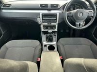 Used VW Passat S 140 HP (102 kW) 2011 Grey Sedan