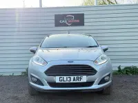 Used Ford Fiesta Titanium 125 HP (91 kW) 2013 Silver Hatchback